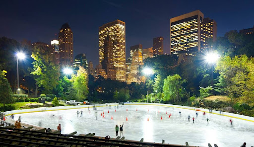 A Guide To The Perfect New York City Holiday Season Day